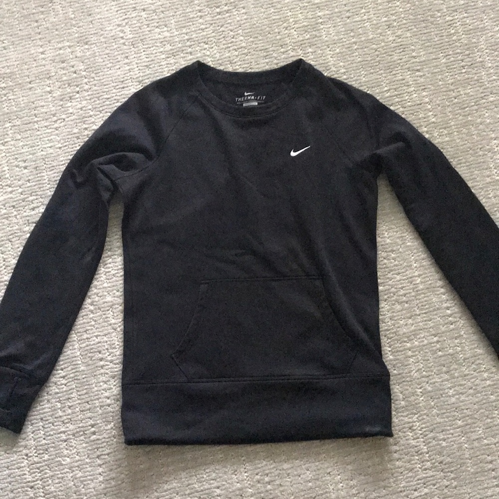 Women’s Nike therma-fit pull over